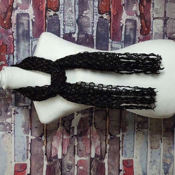 Fishnet Chenille Fringe Scarf - Picture 3 of 4